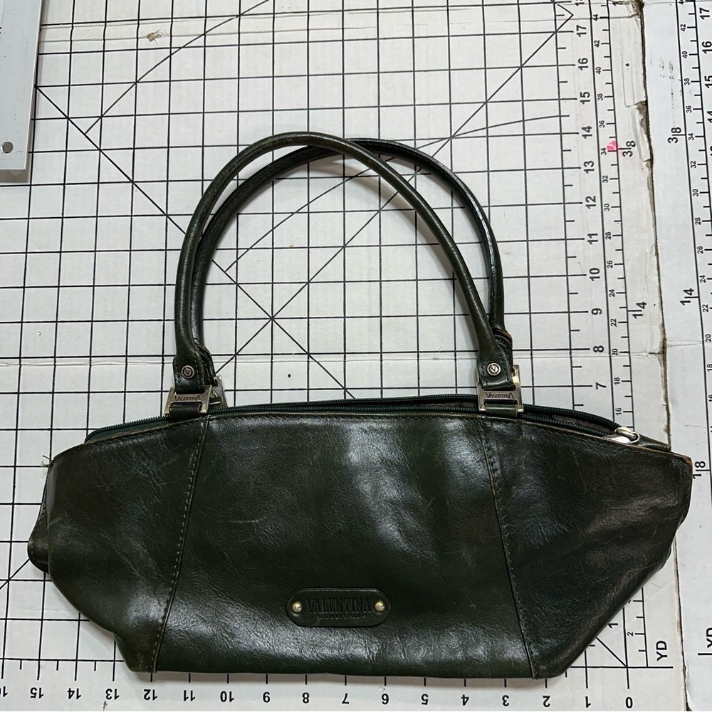Valentina made in Italy leather shoulder bag - Picture 2 of 7